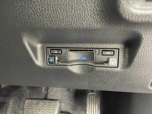 トヨタ シエンタ ハイブリッド Z 愛知県 2023(令5)年 3.5万km ブラック 純正ディスプレイオーディオプラス10.5インチ/フルセグTV/両側パワースライドドア/バックカメラ/ETC2.0/LEDヘッドライト/クリアランスソナー/トヨタセーフティセンス/PCS/レーダークルーズコントロール/LKA/オートハイビーム/スマートキー