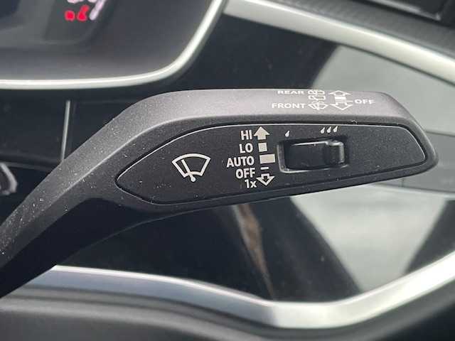 アウディ アウディ Ｑ３ SB 35TFSI Sライン 茨城県 2022(令4)年 2.7万km パール 純正ナビ/-BT/AM/FM　/全方位カメラ　/禁煙車　/コーナーセンサー前後　/電動リアゲート　/ＬＥＤヘッドライト　/クルーズコントロール　/D席N席パワーシート　/スマートキー　/ハーフレザーシート　/D席N席シートヒーター　/前後ドライブレコーダー/純正アルミホイール /アイドリングストップ /ETC /プッシュスタート