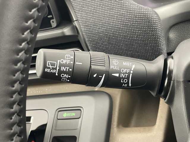 ホンダ フリード ハイブリット e:HEV AIR EX 愛知県 2025(令7)年 0.1千km クリスタルブラックパール 登録済未使用車/6人乗り/純正9インチナビ/（AM/FM/Bluetooth/フルセグTV/USB)/バックカメラ/ホンダセンシング/・衝突軽減ブレーキ/・レーンキープアシスト/・アダプティブクルーズコントロール/・先行車発進お知らせ機能/・オートマチックハイビーム/・パーキングセンサーシステム/・ブラインドスポットモニター/ハーフレザーシート/シートヒーター/両側パワースライドドア/アイドリングストップ/純正15インチアルミホイール/スマートキー/スペアキー1本/プッシュスタート/LEDヘッドライト/横滑り防止装置