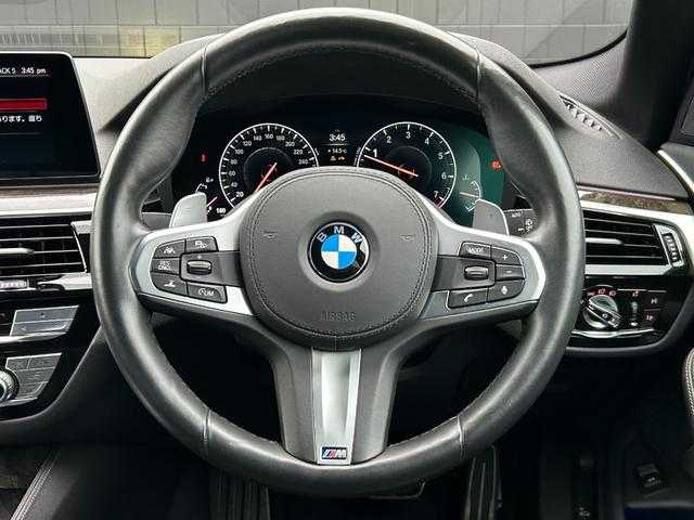 ＢＭＷ ５３０ｉ ツーリング Mスポーツ 埼玉県 2020(令2)年 3.6万km 黒 黒革シート/ＡＣＣ/純正HDDナビ/全周囲カメラ/ＨＵＤ/ＢＳＭ/全席シートヒーター/アンビエントライト/インテリジェントセーフティ/ミラーＥＴＣ/前後ドライブレコーダー/純正１９インチアルミホイール