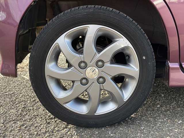 スズキ パレット ＳＷ リミテッド 新潟県 2010(平22)年 5.3万km バタフライバイオレットメタリック 4WD/純正ディスプレイオーディオ/CD/AUX/バックカメラ/ETC/片側パワースライドドア/ベンチシート/運転席シートヒーター /ステアリングスイッチ/スマートキー/プッシュスタート/キセノンヘッドライト/オートライト/フォグランプ/純正14インチアルミホイール/13インチ冬タイヤ車載