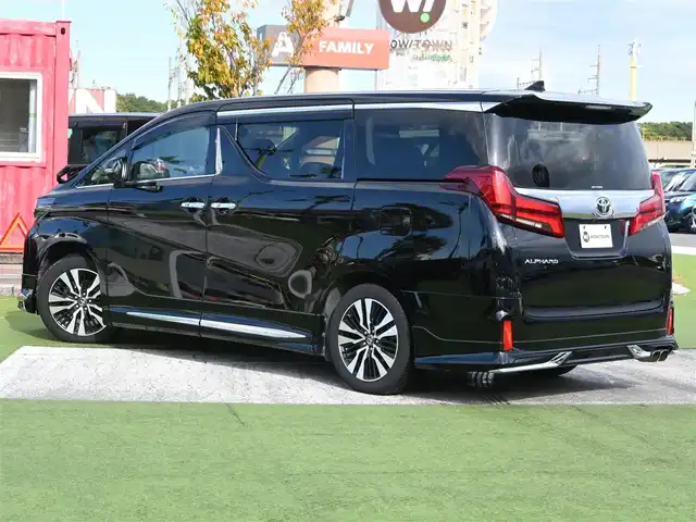 トヨタ アルファード S Cパッケージ 千葉県 2022(令4)年 3.7万km ブラック Toyota Safety Sense/・プリクラッシュセーフティ/・レーンディパーチャーアラート/・オートハイビーム/・レーダークルーズコントロール/モデリスタエアロ/モデリスタマフラー/ムーンルーフ/パワーバックドア/両側パワースライドドア/ハーフレザーシート/前席パワーシート/エアシート/シートヒーター/純正コネクティッドナビ/地デジTV/【Bluetooth接続】/バックカメラ/ドライブレコーダー/フリップダウンモニター/革巻きステアリング/ステアリングスイッチ/ETC/3眼LEDヘッドライト/フォグライト/ウインカーミラー/クリアランスソナー/純正18インチアルミホイル/サイド/カーテンエアバッグ/スマートキー