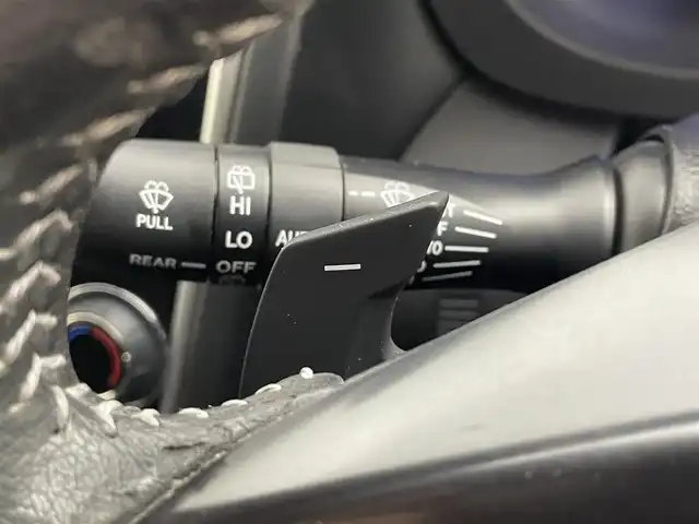 スバル レヴォーグ 1．6GT アイサイト 道央・札幌 2014(平26)年 8.4万km アイスシルバーメタリック ・４WD/・ディーラーオプションSDナビゲーション（CN-R300D）/　CD/DVD/SD/iPod/ワンセグ/・ビルトインETC/・バックカメラ/・前後ドライブレコーダー（KZR-S100W）/・アイサイト/・レーダークルーズコントロール/・横滑り防止装置/・レーンキープアシスト/・前席パワーシート/・SI-DRIVE/・オートビークルホールド/・LEDヘッドライト/・フロントフォグランプ/・オートライト/・スマートキー/・プッシュスタート/・スペアキー１本/・純正フロアマット/・純正AW17インチ/・取説あり/・電動格納ウィンカーミラー/・ドアバイザー