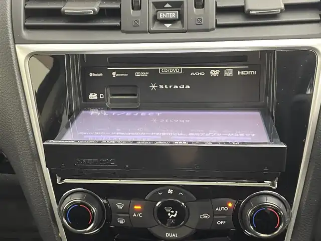 スバル レヴォーグ 1．6GT アイサイト 道央・札幌 2014(平26)年 8.4万km アイスシルバーメタリック ・４WD/・ディーラーオプションSDナビゲーション（CN-R300D）/　CD/DVD/SD/iPod/ワンセグ/・ビルトインETC/・バックカメラ/・前後ドライブレコーダー（KZR-S100W）/・アイサイト/・レーダークルーズコントロール/・横滑り防止装置/・レーンキープアシスト/・前席パワーシート/・SI-DRIVE/・オートビークルホールド/・LEDヘッドライト/・フロントフォグランプ/・オートライト/・スマートキー/・プッシュスタート/・スペアキー１本/・純正フロアマット/・純正AW17インチ/・取説あり/・電動格納ウィンカーミラー/・ドアバイザー