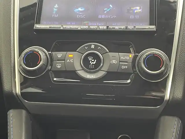 スバル レヴォーグ 1．6GT アイサイト 道央・札幌 2014(平26)年 8.4万km アイスシルバーメタリック ・４WD/・ディーラーオプションSDナビゲーション（CN-R300D）/　CD/DVD/SD/iPod/ワンセグ/・ビルトインETC/・バックカメラ/・前後ドライブレコーダー（KZR-S100W）/・アイサイト/・レーダークルーズコントロール/・横滑り防止装置/・レーンキープアシスト/・前席パワーシート/・SI-DRIVE/・オートビークルホールド/・LEDヘッドライト/・フロントフォグランプ/・オートライト/・スマートキー/・プッシュスタート/・スペアキー１本/・純正フロアマット/・純正AW17インチ/・取説あり/・電動格納ウィンカーミラー/・ドアバイザー