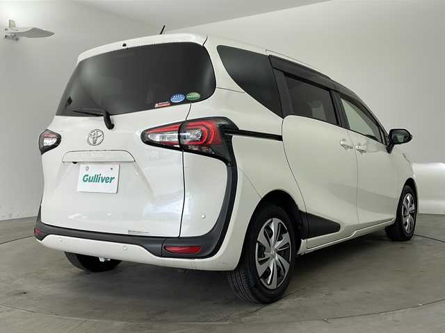 トヨタ シエンタ G クエロ 兵庫県 2019(令1)年 1.4万km ホワイトパールクリスタルシャイン ・ワンオーナー/・純正9インチナビ&TV&CD&DVD&SD&BT/・ビルトインETC/・両側パワースライドドア/・ハーフレザーシート/・全方位カメラ/・アイドリングストップ/・トヨタセーフティセンス/・レーンキープアシスト/・プリクラッシュセーフティ/・横滑り防止装置/・クリアランスソナー/・リアシートリマインダー/・LEDライト/・オートライト/・電動格納ミラー/・スマートキー/・スペアキー/・純正フロアマット/・純正ホイールキャップ/・取扱説明書