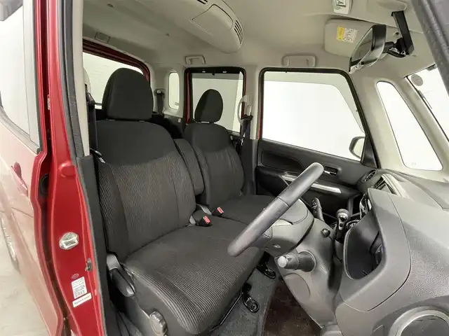 日産 デイズ ルークス ハイウェイスターX 群馬県 2015(平27)年 3.8万km スパークリングレッド/ブラック 純正７インチナビ　アラウンドビューモニター　片側パワースライドドア　ＨＩＤライト　ベンチシート　純正１４インチアルミホイール　ドライブレコーダー　アイドリングストップ　スマートキー　フロアマット　禁煙