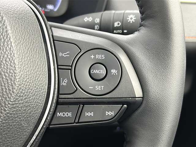 トヨタ ＲＡＶ４ ハイブリッド アドベンチャー 宮城県 2025(令7)年 1.8万km アッシュグレーメタリック/アーバンカーキ 禁煙車/サンルーフ/４ＷＤ/寒冷地仕様/・リアフォグランプ・タイマー付ウインドシールドデアイサー/Toyota Safety Sense	/・プリクラッシュセーフティ/・レーントレーシングアシスト		/・レーダークルーズコントロール/・オートマチックハイビーム/ブラインドスポットモニター（ＢＳＭ）/パワーシート/シートメモリー/シートヒーター/ベンチレーション/レザーシート/純正ディスプレイオーディオ/・BT.USB.MiraCast/フルセグ/バックカメラ/ビルトインETC2.0/LEDヘッドライト/フォグランプ/革巻きステアリング/ステアリングスイッチ/純正フロアマッド/プッシュスタート/横滑り防止機能