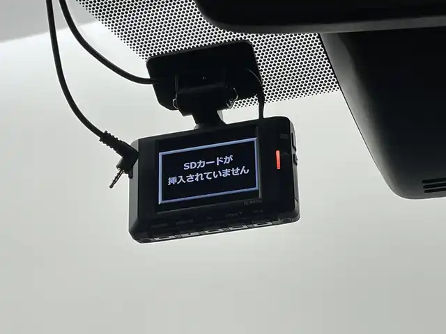 トヨタ ヴォクシー ZS 埼玉県 2017(平29)年 5.1万km ブラック 純正１０インチナビ　フリップダウンモニター　バックカメラ　ビルトインＥＴＣ　前後ドライブレコーダー　セーフティセンス　クルーズコントロール　純正アルミホイール　オートハイビーム　ＬＥＤライト　地デジ