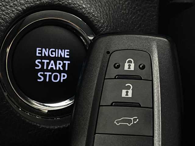 トヨタ ＲＡＶ４ G 新潟県 2022(令4)年 1.7万km グレーメタリック ４WD/プッシュスタート/スマートキー/スペアキー1本/クルーズコントロール　追従あり/ディスプレイオーディオ/BT/フルセグ/ETC/全方位カメラ/パワーシート　D席/シートヒーター　D席/N席/エアーシート　D席/N席/コーナーセンサー/トヨタセーフティセンス/デジタルインナーミラー/ハンドルヒーター