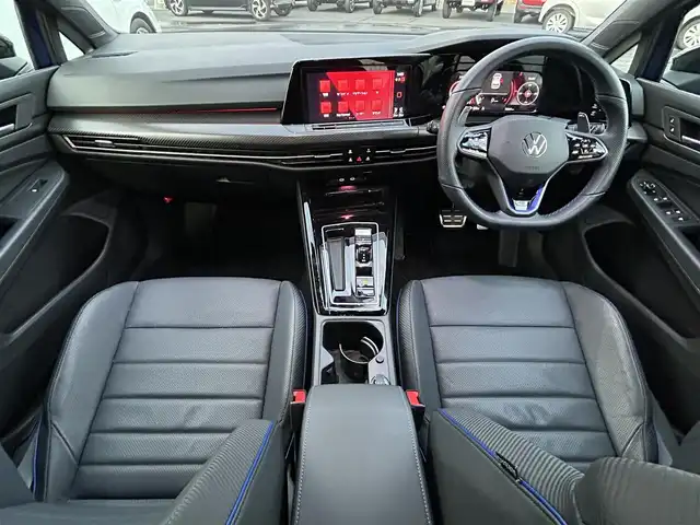 フォルクスワーゲン ＶＷ ゴルフ Ｒ 20イヤーズ 福島県 2023(令5)年 1.6万km ラピスブルーメタリック 20周年限定モデル/純正ナビゲーション/【フルセグTV/FM・AM/BT】/Travel Assist/クルーズコントロール、レーンキープアシスト/レーンチェンジアシスト/プリクラッシュブレーキシステム/ダイナミックライトアシスト/シートヒーター/エアシート/ステアリンヒーター/スマートフォンワイヤレスチャージング/パドルシフト/タイプC充電/純正ドライブレコーダー/LEDオートライト/パワーシート/パドルシフト/専用リアスポイラー/プッシュスタート/スマートキー