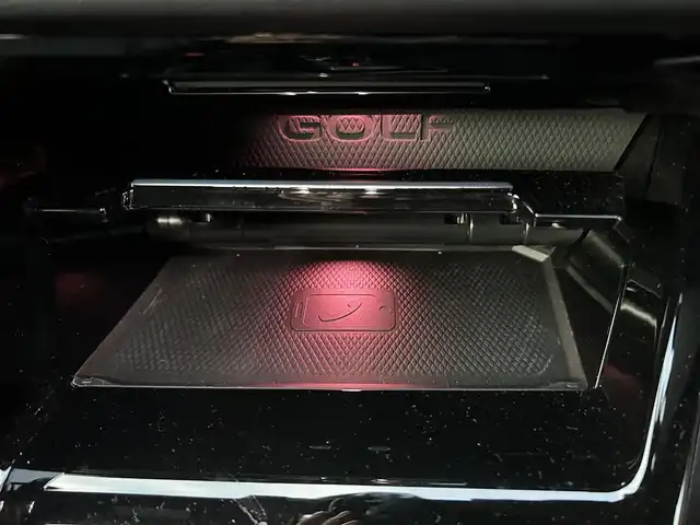 フォルクスワーゲン ＶＷ ゴルフ Ｒ 20イヤーズ 福島県 2023(令5)年 1.6万km ラピスブルーメタリック 20周年限定モデル/純正ナビゲーション/【フルセグTV/FM・AM/BT】/Travel Assist/クルーズコントロール、レーンキープアシスト/レーンチェンジアシスト/プリクラッシュブレーキシステム/ダイナミックライトアシスト/シートヒーター/エアシート/ステアリンヒーター/スマートフォンワイヤレスチャージング/パドルシフト/タイプC充電/純正ドライブレコーダー/LEDオートライト/パワーシート/パドルシフト/専用リアスポイラー/プッシュスタート/スマートキー