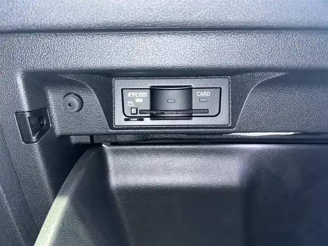 フォルクスワーゲン ＶＷ ゴルフ Ｒ 20イヤーズ 福島県 2023(令5)年 1.6万km ラピスブルーメタリック 20周年限定モデル/純正ナビゲーション/【フルセグTV/FM・AM/BT】/Travel Assist/クルーズコントロール、レーンキープアシスト/レーンチェンジアシスト/プリクラッシュブレーキシステム/ダイナミックライトアシスト/シートヒーター/エアシート/ステアリンヒーター/スマートフォンワイヤレスチャージング/パドルシフト/タイプC充電/純正ドライブレコーダー/LEDオートライト/パワーシート/パドルシフト/専用リアスポイラー/プッシュスタート/スマートキー