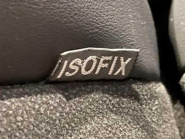 トヨタ ノア Si ダブルバイビーⅢ 愛知県 2021(令3)年 6.1万km ホワイトパールクリスタルシャイン 純正１０インチナビ/純正12インチフリップダウンモニター/両側パワースライドドア/プリクラッシュセーフティ/レーンディパーチャーアラート/クリアランスソナー/先行車発進告知/クルーズコントロール/ハーフレザーシート/バックカメラ/前後ドライブレコーダー/ビルトインＥＴＣ/ＵＳＢ＆HDMI入力端子/アクセサリーソケット/ＬＥＤヘッドライト/オートハイビーム/アイドリングストップ/ISOFIX/純正フロアマット/純正16インチアルミホイール