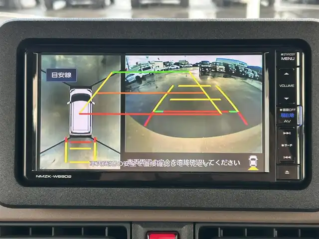 ダイハツ ムーヴ キャンバス セオリー G 岡山県 2022(令4)年 1.7万km サンドベージュメタリック 登録時走行距離16795km/社外ナビ/フルセグTV(AM/FM/CD/DVD/Bluetooth)/パノラマモニター/両側パワースライドドア/衝突回避支援ブレーキ機能/横滑り防止装置/コーナーセンサー/アイドリングストップ/電動パーキングブレーキ/オートブレーキホールド機能/オートライト/D/N席シートヒーター/プッシュスタート/スマートキー×2/純正フロアマット