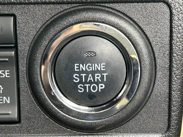 ダイハツ ムーヴ キャンバス セオリー G 岡山県 2022(令4)年 1.7万km サンドベージュメタリック 登録時走行距離16795km/社外ナビ/フルセグTV(AM/FM/CD/DVD/Bluetooth)/パノラマモニター/両側パワースライドドア/衝突回避支援ブレーキ機能/横滑り防止装置/コーナーセンサー/アイドリングストップ/電動パーキングブレーキ/オートブレーキホールド機能/オートライト/D/N席シートヒーター/プッシュスタート/スマートキー×2/純正フロアマット