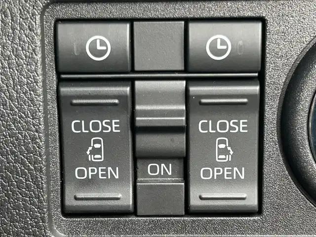 ダイハツ ムーヴ キャンバス セオリー G 岡山県 2022(令4)年 1.7万km サンドベージュメタリック 登録時走行距離16795km/社外ナビ/フルセグTV(AM/FM/CD/DVD/Bluetooth)/パノラマモニター/両側パワースライドドア/衝突回避支援ブレーキ機能/横滑り防止装置/コーナーセンサー/アイドリングストップ/電動パーキングブレーキ/オートブレーキホールド機能/オートライト/D/N席シートヒーター/プッシュスタート/スマートキー×2/純正フロアマット