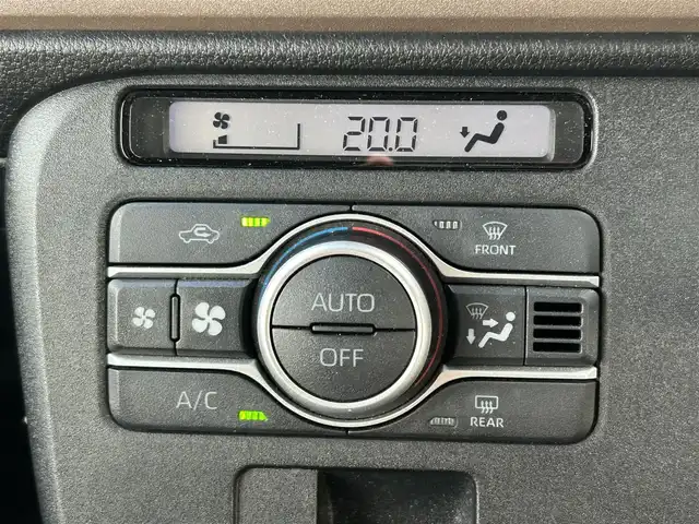 ダイハツ ムーヴ キャンバス セオリー G 岡山県 2022(令4)年 1.7万km サンドベージュメタリック 登録時走行距離16795km/社外ナビ/フルセグTV(AM/FM/CD/DVD/Bluetooth)/パノラマモニター/両側パワースライドドア/衝突回避支援ブレーキ機能/横滑り防止装置/コーナーセンサー/アイドリングストップ/電動パーキングブレーキ/オートブレーキホールド機能/オートライト/D/N席シートヒーター/プッシュスタート/スマートキー×2/純正フロアマット