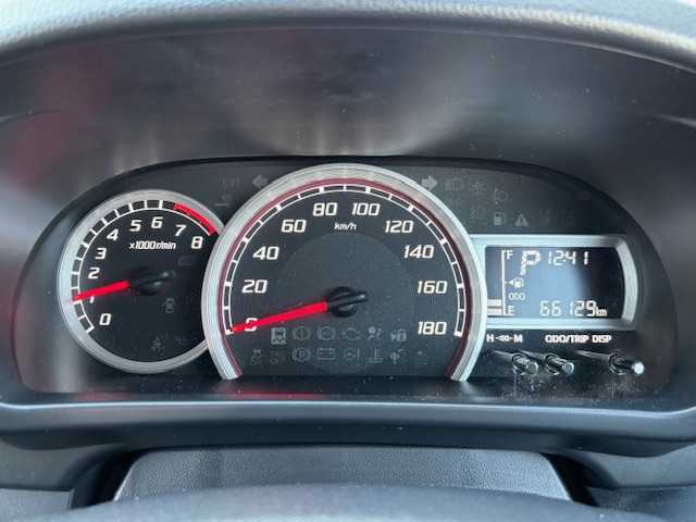 トヨタ パッソ モーダ　S 宮城県 2018(平30)年 6.7万km ファイアークォーツレッドM 登録時走行距離66129km/SDナビ/フルセグ/Bluetooth/CD/DVD/FM/AM/アイドリングストップ/横滑り防止/ETC/オートライト/プッシュスタート/スマートキー/LEDライト/純正アルミホイール/ドアバイザー/コーナーセンサー/純正フロアマット