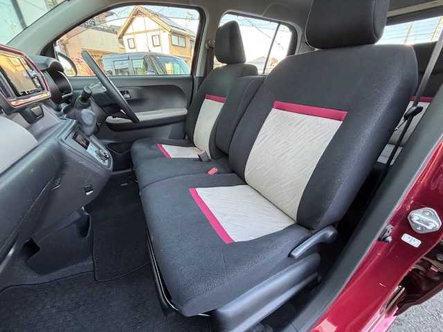 トヨタ パッソ モーダ　S 宮城県 2018(平30)年 6.7万km ファイアークォーツレッドM 登録時走行距離66129km/SDナビ/フルセグ/Bluetooth/CD/DVD/FM/AM/アイドリングストップ/横滑り防止/ETC/オートライト/プッシュスタート/スマートキー/LEDライト/純正アルミホイール/ドアバイザー/コーナーセンサー/純正フロアマット