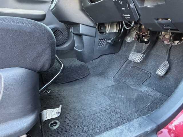 トヨタ パッソ モーダ　S 宮城県 2018(平30)年 6.7万km ファイアークォーツレッドM 登録時走行距離66129km/SDナビ/フルセグ/Bluetooth/CD/DVD/FM/AM/アイドリングストップ/横滑り防止/ETC/オートライト/プッシュスタート/スマートキー/LEDライト/純正アルミホイール/ドアバイザー/コーナーセンサー/純正フロアマット