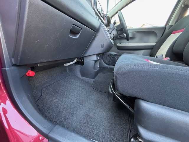 トヨタ パッソ モーダ　S 宮城県 2018(平30)年 6.7万km ファイアークォーツレッドM 登録時走行距離66129km/SDナビ/フルセグ/Bluetooth/CD/DVD/FM/AM/アイドリングストップ/横滑り防止/ETC/オートライト/プッシュスタート/スマートキー/LEDライト/純正アルミホイール/ドアバイザー/コーナーセンサー/純正フロアマット