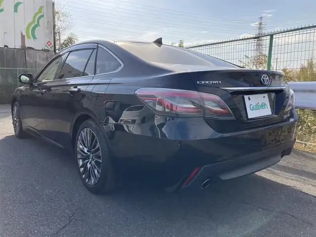 トヨタ クラウン ハイブリッド G－エグゼクティブ Four 岩手県 2021(令3)年 9.1万km ブラック 4WD/純正12.3型ナビ/フルセグTV/バックモニター/ビルトインETC2.0/レーダークルーズコントロール/クリアランスソナー/セーフティセンス/・衝突被害軽減ブレーキ/・車線逸脱防止支援システム/・アダプティブハイビーム/・交通標識認識機能/・ドライバー異常時対応システム/ブラインドスポットモニター/デジタルインナーミラー/3眼LEDヘッドランプ/革巻きステアリング/ブラック革シート/パワーシート/シートヒーター/前席シートベンチレーション/運転席ポジションメモリー/純正18インチアルミホイール/スマートキー/プッシュエンジンスタート/禁煙車