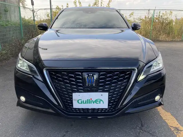 トヨタ クラウン ハイブリッド G－エグゼクティブ Four 岩手県 2021(令3)年 9.1万km ブラック 4WD/純正12.3型ナビ/フルセグTV/バックモニター/ビルトインETC2.0/レーダークルーズコントロール/クリアランスソナー/セーフティセンス/・衝突被害軽減ブレーキ/・車線逸脱防止支援システム/・アダプティブハイビーム/・交通標識認識機能/・ドライバー異常時対応システム/ブラインドスポットモニター/デジタルインナーミラー/3眼LEDヘッドランプ/革巻きステアリング/ブラック革シート/パワーシート/シートヒーター/前席シートベンチレーション/運転席ポジションメモリー/純正18インチアルミホイール/スマートキー/プッシュエンジンスタート/禁煙車