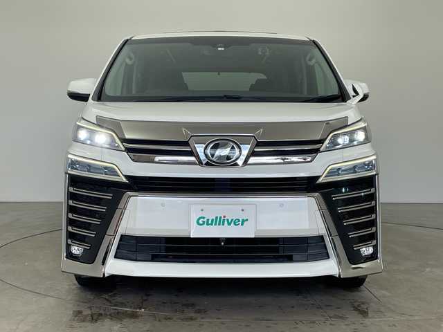 トヨタ ヴェルファイア Z 兵庫県 2018(平30)年 6.5万km ホワイトパールクリスタルシャイン ・サンルーフ/・トヨタセーフティーセンス/・プリクラッシュセーフティ/・レーントレーシングアシスト/・レーダークルーズコントロール/・オートハイビーム/・パーキングサポートブレーキ/・クリアランスソナー/・先行車発進告知/・アルパイン製11インチナビ＆フルセグ＆BT＆DVD/・アルパイン製12.8型フリップダウンモニター/・バックカメラ/・両側パワースライドドア/・スマートキー/・プッシュスタート/・ビルトインETC/・社外前後ドライブレコーダー/・ステアリングスイッチ/・デジタルインナーミラー/・AC100V/・LEDヘッドライト/・フォグ/・オートライト