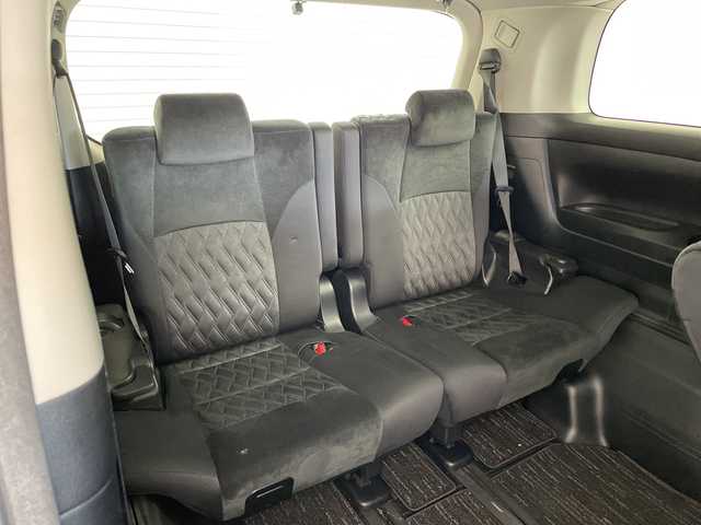 トヨタ ヴェルファイア Z 兵庫県 2018(平30)年 6.5万km ホワイトパールクリスタルシャイン ・サンルーフ/・トヨタセーフティーセンス/・プリクラッシュセーフティ/・レーントレーシングアシスト/・レーダークルーズコントロール/・オートハイビーム/・パーキングサポートブレーキ/・クリアランスソナー/・先行車発進告知/・アルパイン製11インチナビ＆フルセグ＆BT＆DVD/・アルパイン製12.8型フリップダウンモニター/・バックカメラ/・両側パワースライドドア/・スマートキー/・プッシュスタート/・ビルトインETC/・社外前後ドライブレコーダー/・ステアリングスイッチ/・デジタルインナーミラー/・AC100V/・LEDヘッドライト/・フォグ/・オートライト