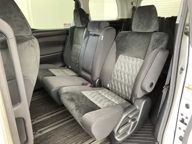 トヨタ ヴェルファイア Z 兵庫県 2018(平30)年 6.5万km ホワイトパールクリスタルシャイン ・サンルーフ/・トヨタセーフティーセンス/・プリクラッシュセーフティ/・レーントレーシングアシスト/・レーダークルーズコントロール/・オートハイビーム/・パーキングサポートブレーキ/・クリアランスソナー/・先行車発進告知/・アルパイン製11インチナビ＆フルセグ＆BT＆DVD/・アルパイン製12.8型フリップダウンモニター/・バックカメラ/・両側パワースライドドア/・スマートキー/・プッシュスタート/・ビルトインETC/・社外前後ドライブレコーダー/・ステアリングスイッチ/・デジタルインナーミラー/・AC100V/・LEDヘッドライト/・フォグ/・オートライト