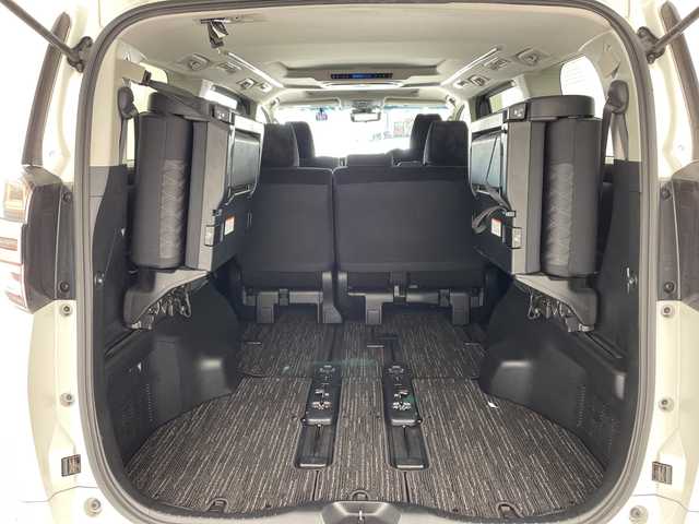 トヨタ ヴェルファイア Z 兵庫県 2018(平30)年 6.5万km ホワイトパールクリスタルシャイン ・サンルーフ/・トヨタセーフティーセンス/・プリクラッシュセーフティ/・レーントレーシングアシスト/・レーダークルーズコントロール/・オートハイビーム/・パーキングサポートブレーキ/・クリアランスソナー/・先行車発進告知/・アルパイン製11インチナビ＆フルセグ＆BT＆DVD/・アルパイン製12.8型フリップダウンモニター/・バックカメラ/・両側パワースライドドア/・スマートキー/・プッシュスタート/・ビルトインETC/・社外前後ドライブレコーダー/・ステアリングスイッチ/・デジタルインナーミラー/・AC100V/・LEDヘッドライト/・フォグ/・オートライト