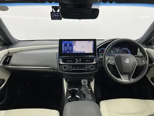 トヨタ クラウン ハイブリッド RS アドバンス 群馬県 2021(令3)年 5.8万km プレシャスホワイトパール ホワイト内装(ホワイトレザーシート)/―――――――――/T-Connect SDナビゲーションシステム/・12.3インチディスプレイ/・AM/FM/CD/DVD/Blu-ray/SD/フルセグTV/・USB/AppleCarPlay/AndroidAuto/バックカメラ/トヨタセーフティセンス/・プリクラッシュセーフティシステム/・レーントレーシングアシスト/・アダプティブハイビームシステム/・レーダークルーズコントロール(全車速追従機能付)/・ドライバー異常時対応システム/・ロードサインアシスト/先行車発進告知機能/ブラインドスポットモニター/インテリジェントクリアランスソナー/リヤクロストラフィックアラート/リヤクロストラフィックオートブレーキ/3眼LEDヘッドランプ(オートレベリング機能付)/LEDシーケンシャルターンランプ/純正18インチスパッタリング塗装アルミホイール