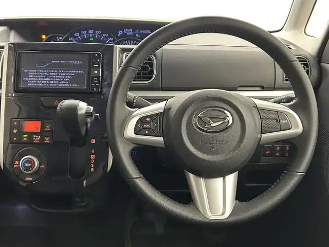 ダイハツ タント カスタム RS トップED SA Ⅲ 愛媛県 2019(令1)年 4.5万km パールホワイトⅢ ・ワンオーナー/・純正ナビ(NSZP-W69D)/(フルセグ/CD/DVD/BT)/・スマートアシストIII/・全方位カメラ/・アイドリングストップ/・両側パワースライドドア/・D席シートヒーター/・純正15インチアルミホイール/・純正フロアマット/・ステアリングリモコン/・ドアバイザー/・保証書/・取扱説明書