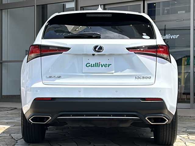 レクサス ＮＸ 300 Fスポーツ 静岡県 2019(令1)年 9.5万km ホワイトノーヴァガラスフレーク 【主要装備】/純正ナビ　/ＥＴＣ　/バックカメラ　/サンルーフ　/Ｂｌｕｅｔｏｏｔｈ　/ＬＥＤオートライト　/電動リアゲート　/置くだけ充電　/ドラレコ　/革シート　/シートヒーター　/エアシート　/フロアマット　/レーダークルーズコントロール/レーンキープアシスト/前後コーナーセンサー