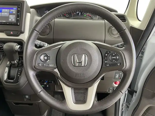 ホンダ Ｎ ＢＯＸ L ターボ 千葉県 2021(令3)年 2.5万km プレミアムサンライトホワイトパール 衝突軽減ブレーキ/両側パワースライドドア/純正ナビ（VXM-215Ci）/CD/Bluetooth/バックカメラ/レーダークルーズコントロール/レーンキープアシスト/シートヒーター/コーナーセンサー/ETC/パドルシフト/LEDオートライト/ステアリングスイッチ/プッシュスタート/スマートキー/電格ミラー/純正フロアマット