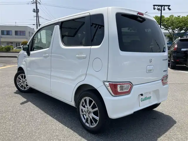スズキ ワゴンＲ HYBRID FX 鳥取県 2017(平29)年 7.2万km スペリアホワイト ４WD・ハイブリット/社外ナビ/CD/USB/バックカメラ/ETC/前後ドライブレコーダー/前席シートヒーター/横滑り防止装置/社外14インチアルミホイール/サマータイヤセット/アイドリングストップ/電動格納ミラー/純正フロアマット