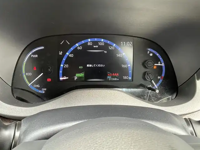 トヨタ ヤリスクロス ハイブリッド Z 千葉県 2021(令3)年 3.2万km ブラックマイカ/ホワイトパールクリスタルシャイン 2トーン エンジンスタートストップ/パワーステアリング/パワーウィンドウ/アイドリングストップ/オートエアコン/スマートキー/クルーズコントロール/ETC/USB入力端子/全方位カメラ/純正ナビ（BT.フルセグ）/ドライブレコーダー前後/電動リアゲート/純正フロアマット/D席パワーシート/D席N席シートヒーター/社外アルミホイール/ABS/横滑り防止装置/コーナーセンサー前後/レーンキープアシスト/オートライト/オートマチックハイビーム/LEDライト/W+サイドエアバック/衝突軽減システム/ステアリングヒーター