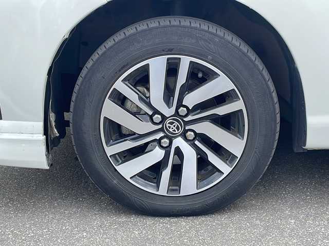 トヨタ ルーミー カスタムG 青森県 2020(令2)年 2.7万km パールホワイトⅢ ・ワンオーナー/・寒冷地仕様/・４ＷＤ/・アルパイン９型メモリーナビ（Ｘ９ＮＸ）/・フルセグＴＶ/・バックカメラ/・スマートアシストIII/・レーンキープアシスト/・レーダークルーズコントロール/・ワイパーデアイサー/・社外前後ドライブレコーダー/・社外ＥＴＣ/・純正フロントリップスポイラー/・横滑り防止装置/・ＬＥＤヘッドライト/・ＬＥＤフォグランプ/・オートハイビーム/・オートライト/・ドアバイザー/・純正フロアマット/・シートヒーター/・純正１４インチＡＷ/・１６５／６５Ｒ１４スタッドレス純正ＡＷ別積み/・保証書/・取扱説明書