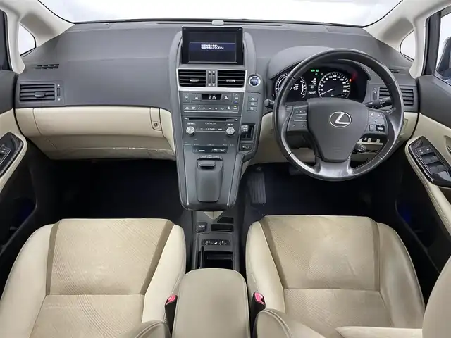 レクサス ＨＳ 250h 埼玉県 2017(平29)年 3万km ディープブルーマイカ 純正ナビ　バックカメラ　ベージュ半革レザー　ビルトインＥＴＣ　シートヒーター　クルーズコントロール　ドライブレコーダー　純正アルミホイール　ＬＥＤライト　オートライト　Ｂｌｕｅｔｏｏｔｈ　地デジＴＶ