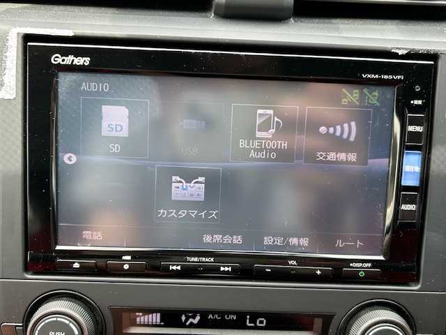 ホンダ シビック タイプR 茨城県 2017(平29)年 6万km チャンピオンシップホワイト 純正ナビ　/-BT/CD/フルセグTV/純正フルエアロパーツ　/ＥＴＣ　/クルーズコントロール　/バックカメラ　/ドライブレコーダー　/社外ＡＷ　/コーナーセンサー後方　/カーテンエアバック　/アイドリングストップ　/ＬＥＤライト　/ローダウン