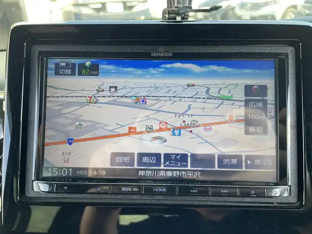 ホンダ Ｎ ＢＯＸ カスタム G L ホンダセンシング 神奈川県 2018(平30)年 9.9万km クリスタルブラックパール (株)IDOMが運営する【じしゃロン秦野店】の自社ローン専用車両になります。こちらは現金またはオートローンご利用時の価格です。自社ローンご希望の方は別途その旨お申付け下さい/社外メモリナビ/CD/Bluetooth/フルセグTV/バックカメラ/ETC/片側パワースライドドア/革製シートカバー/衝突軽減ブレーキ/レーンキープアシスト/横滑り防止機能/クルーズコントロール/スマートキー/プッシュエンジンスタート/純正アルミホイール