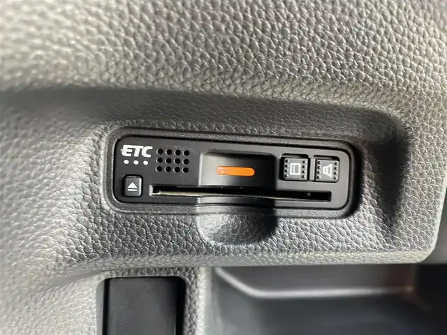 ホンダ Ｎ ＢＯＸ カスタム G L ホンダセンシング 神奈川県 2018(平30)年 9.9万km クリスタルブラックパール (株)IDOMが運営する【じしゃロン秦野店】の自社ローン専用車両になります。こちらは現金またはオートローンご利用時の価格です。自社ローンご希望の方は別途その旨お申付け下さい/社外メモリナビ/CD/Bluetooth/フルセグTV/バックカメラ/ETC/片側パワースライドドア/革製シートカバー/衝突軽減ブレーキ/レーンキープアシスト/横滑り防止機能/クルーズコントロール/スマートキー/プッシュエンジンスタート/純正アルミホイール