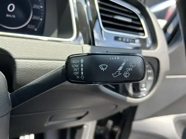 フォルクスワーゲン ゴルフ Ｒ 埼玉県 2017(平29)年 5万km ディープブラックパールエフェクト Ｒ専用黒革シート/純正メモリーナビ/(Bluetooth/USB/フルセグ)/バックカメラ/アダプティブクルーズコントロール/レムスストリートレースマフラー/バーチャルコックピット/ＴＣＲ１９インチアルミホイール/ブラインドスポットモニター