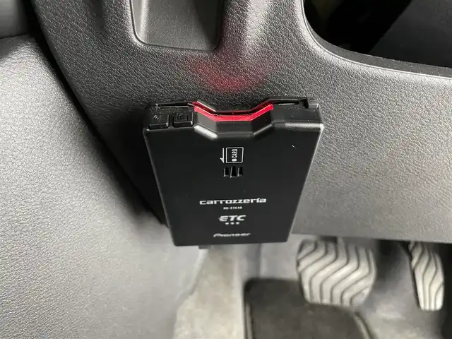 日産 セレナ ハイウェイスター V 富山県 2023(令5)年 2万km ダイヤモンドブラック 社外ナビ（AM/FM/CD/USB/BT）/フルセグTV/アラウンドビューモニター/両側パワースライドドア/衝突被害軽減ブレーキ/アダプティブクルーズコントロール/レーンキープアシスト/オートマチックハイビーム/LEDヘッドライト/コーナーセンサー/ハーフレザーシート/ETC/デジタルインナーミラー/パドルシフト/電動パーキングブレーキ/オートブレーキホールド/スマートキー/社外フロアマット/社外１６インチAW