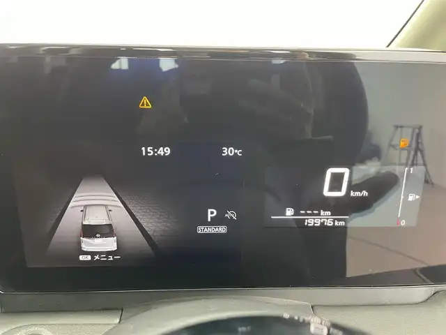 日産 セレナ ハイウェイスター V 富山県 2023(令5)年 2万km ダイヤモンドブラック 社外ナビ（AM/FM/CD/USB/BT）/フルセグTV/アラウンドビューモニター/両側パワースライドドア/衝突被害軽減ブレーキ/アダプティブクルーズコントロール/レーンキープアシスト/オートマチックハイビーム/LEDヘッドライト/コーナーセンサー/ハーフレザーシート/ETC/デジタルインナーミラー/パドルシフト/電動パーキングブレーキ/オートブレーキホールド/スマートキー/社外フロアマット/社外１６インチAW