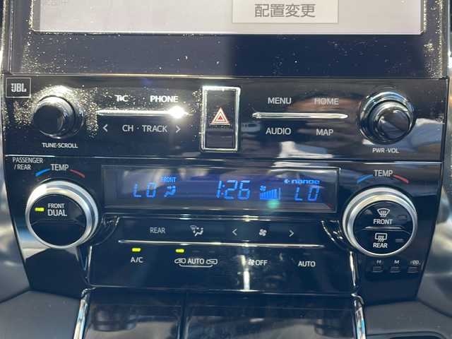 トヨタ アルファード S Cパッケージ 静岡県 2020(令2)年 3.6万km ホワイトパールクリスタルシャイン 純正メーカーナビ/・Bluetooth/・FM/・AM/・サウンドライブラリ/・SD/・Miracast/・フルセグTV/・AUX/・CD/DVD/Blu-ray/主要装備/・後席フリップダウンモニター/・サンルーフ/・ＪＢＬサウンドシステム/・パーキングアシスト/・モデリスタエアロ/・デジタルインナーミラー/・パワーバックドア/・シートヒーター＆ベンチレーション/・ＥＴＣ/・全方位カメラ/・オートハイビーム/・クリアランスソナー/・レーンキープアシスト/・プリクラッシュセーフティ/・ブラインドスポットモニター/・標識認識機能