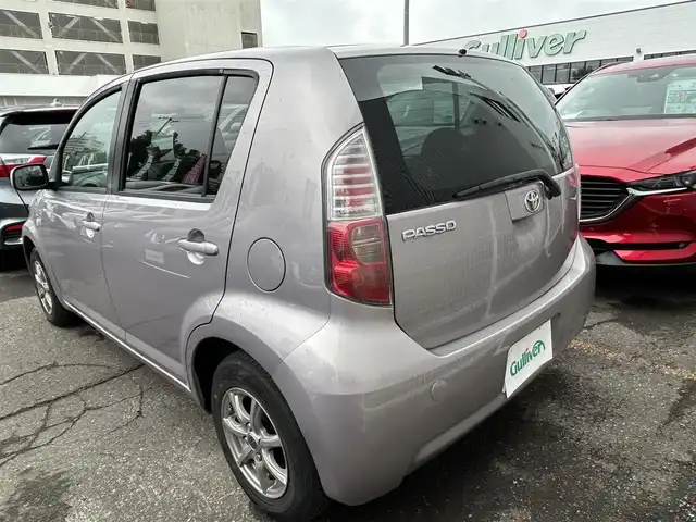 トヨタ パッソ X 道央・札幌 2009(平21)年 7.5万km グレイッシュパープルメタリックオパール ・４WD/・社外HDDナビゲーション（AVN687HD）/　HDD/CD/DVD/iPod/AUX/・社外エンジンスターター/・ETC/・リモコンキー/・純正フロアマット/・社外AW１３インチ/・ハロゲンライト/・ヘッドライトレベライザー