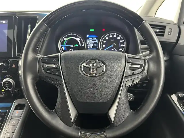 トヨタ アルファードハイブリット SR Cパッケージ 千葉県 2020(令2)年 3.4万km ホワイトパールクリスタルシャイン ツインムーンルーフ/フリップダウンモニター/トヨタセーフティセンス/・プリクラッシュセーフティ/・レーントレーシングアシスト/・クリアランスソナー/・ブラインドスポットモニター/・ロードサインアシスト/純正ディスプレイオーディオ/・USB/・Bluetooth/・フルセグTV/・Miracast/バックカメラ/両側パワースライドドア/レーダークルーズコントロール/LEDオートライト/レザーシート/メモリ付きパワーシート/シートエアコン/社外17インチアルミホイール/革巻きステアリング/ステアリングスイッチ/プッシュスタート/スマートキー/ビルトインETC2.0