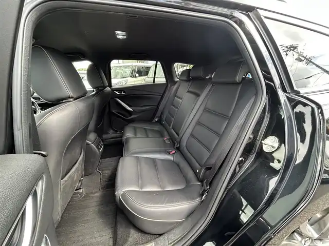 マツダ アテンザ ワゴン 25S Lパッケージ 愛知県 2016(平28)年 9.1万km ジェットブラックマイカ メーカーナビ/ＤＴＶ/ＢＴ/Ｂカメラ/レザーシート/衝突軽減ブレーキ/革ハンドル/社外マフラー/電動格納ミラー/アイドリングストップ/クリアランスソナー/ＣＤ／ＤＶＤ/ＢＯＳＥスピーカー